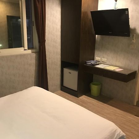 Baseball Hotel Синьчжу Экстерьер фото