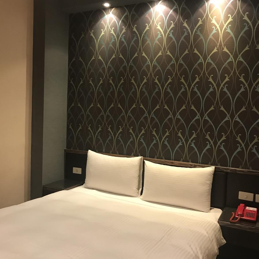 Baseball Hotel Синьчжу Экстерьер фото