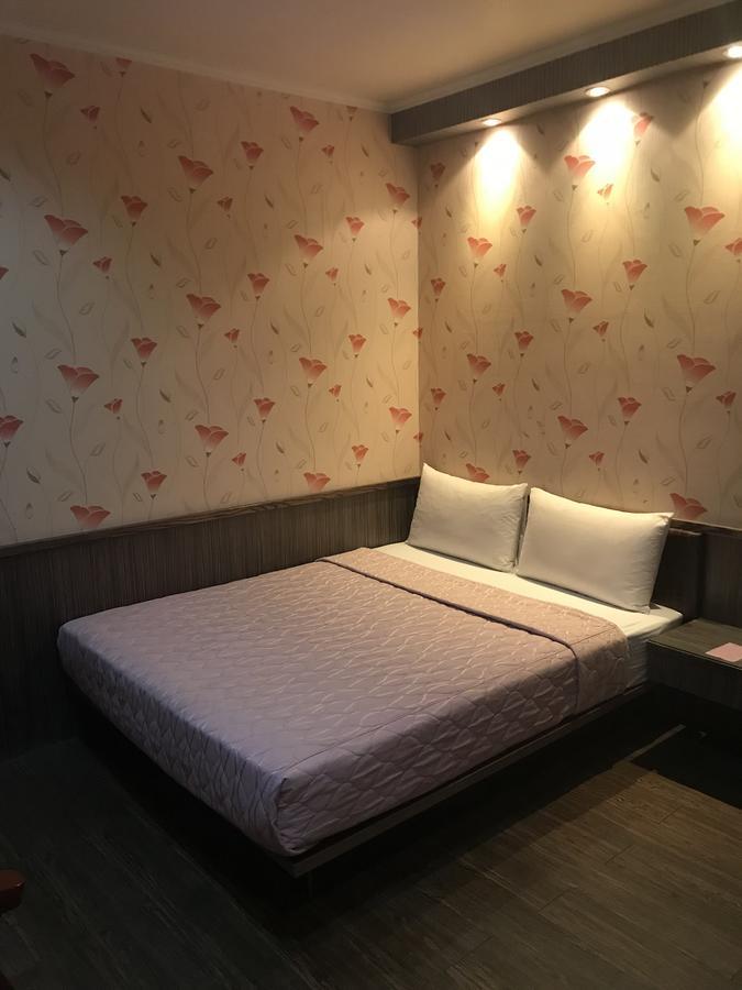 Baseball Hotel Синьчжу Экстерьер фото